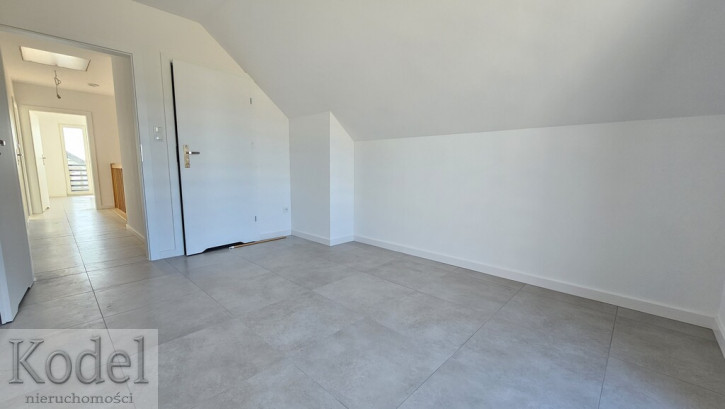 Dom Wynajem Bibice Warszawska 7